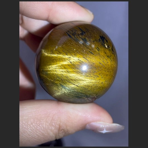 高质量的虎眼石