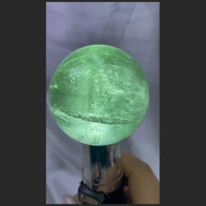 美丽多彩的萤石