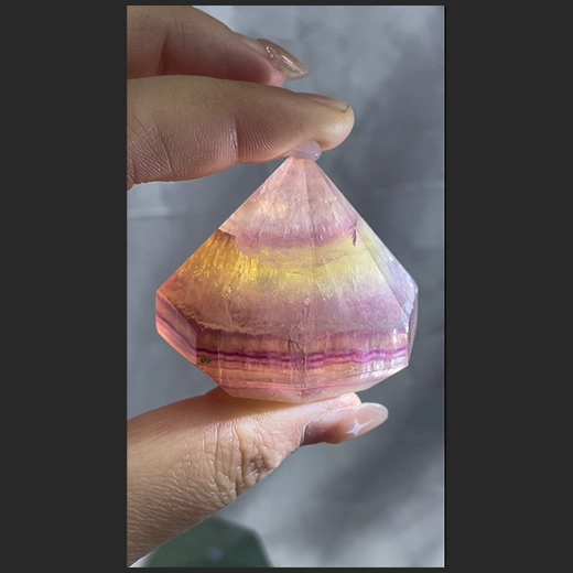 萤石大钻石💎🧚🏻‍♂️